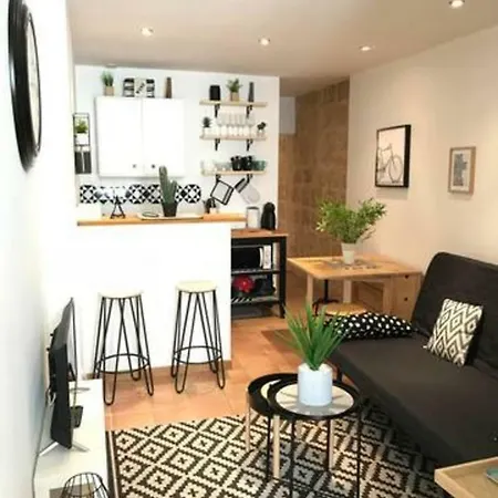 Apartment Superbe ! Appart T2 - Centre Historique & Tram - Situation Ideale Montpellier